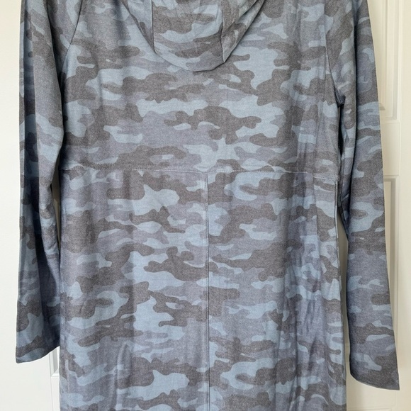 Chaser Snap Front Soft Hoodie Longline Cardigan Camo Womens‎ Size Small - Picture 3 of 13